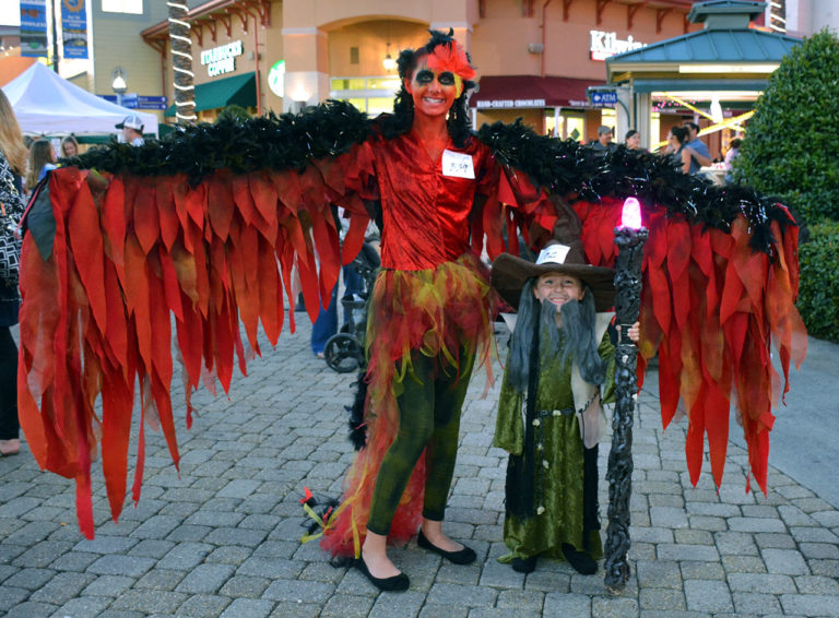 'Halloween Haunt' returns to Destin Commons featuring costume contest